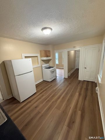 22 Stevens Street, New Haven, CT 06519