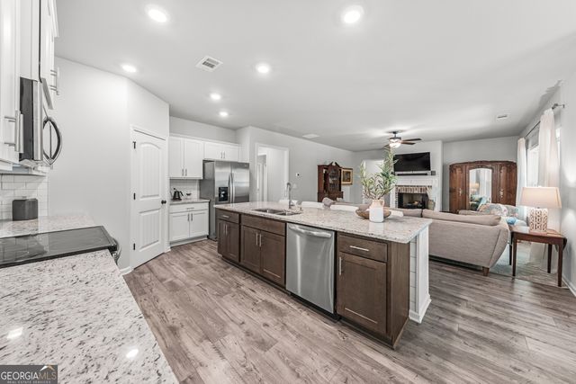 111 Harmony Farms Drive, Eatonton, GA 31024