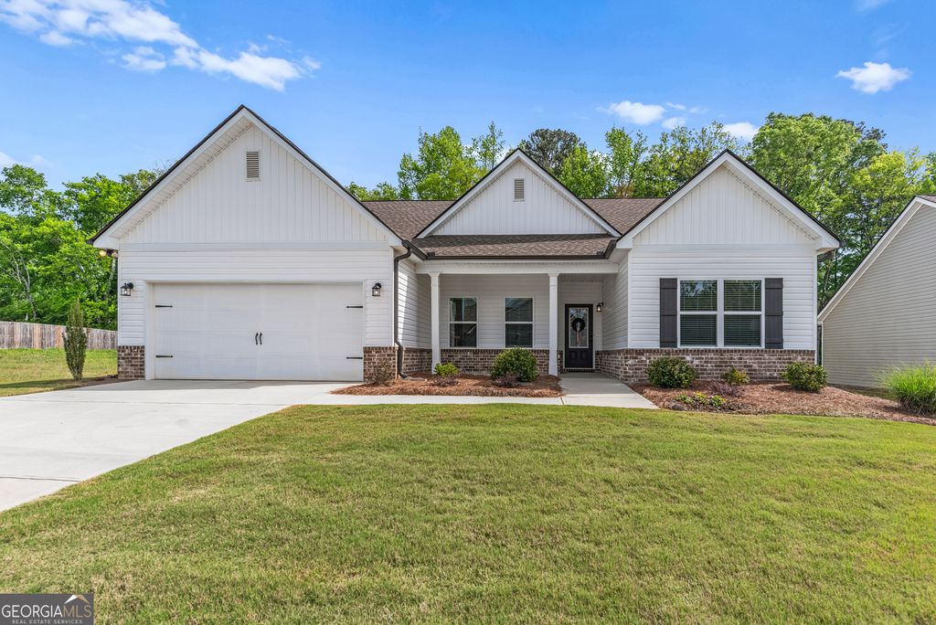 111 Harmony Farms Drive, Eatonton, GA 31024