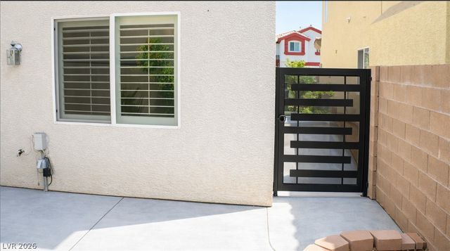 9680 Waukegan Avenue, Las Vegas, NV 89148