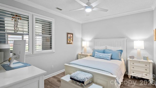 19940 Oak Leaf Circle, Cornelius, NC 28031
