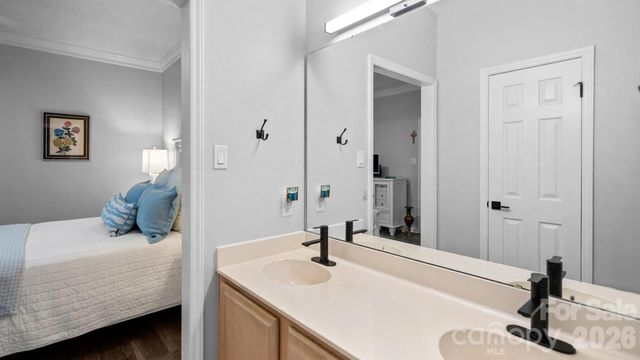 19940 Oak Leaf Circle, Cornelius, NC 28031