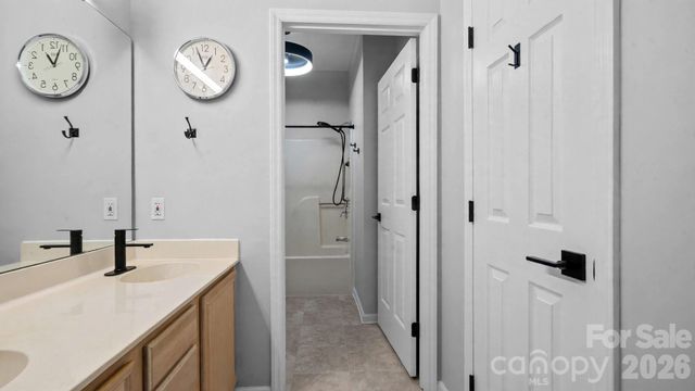 19940 Oak Leaf Circle, Cornelius, NC 28031