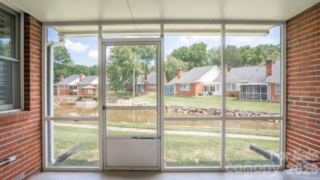19940 Oak Leaf Circle, Cornelius, NC 28031