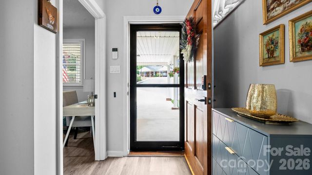 19940 Oak Leaf Circle, Cornelius, NC 28031
