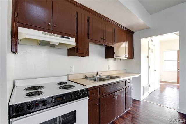 722-724 Mt Airy St, Petersburg, VA 23803