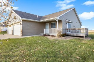 4422 Calder Drive, Marion, IA 52302