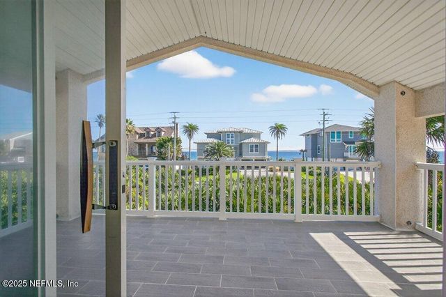 644 SAND ISLES Circle, Ponte Vedra Beach, FL 32082