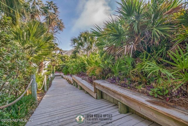 644 SAND ISLES Circle, Ponte Vedra Beach, FL 32082