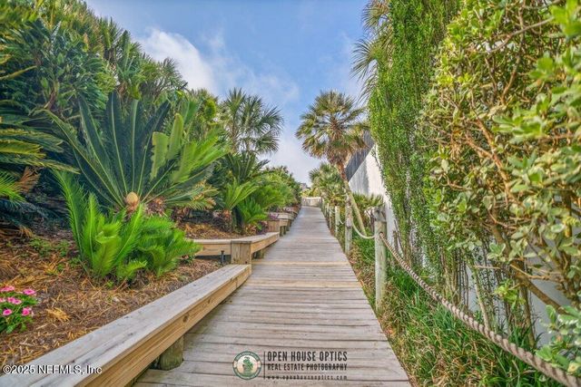 644 SAND ISLES Circle, Ponte Vedra Beach, FL 32082