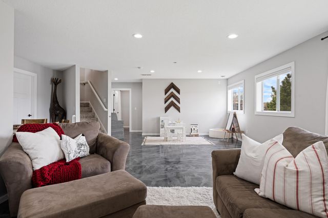 239 Plum Tree Lane, Somerset, WI 54025