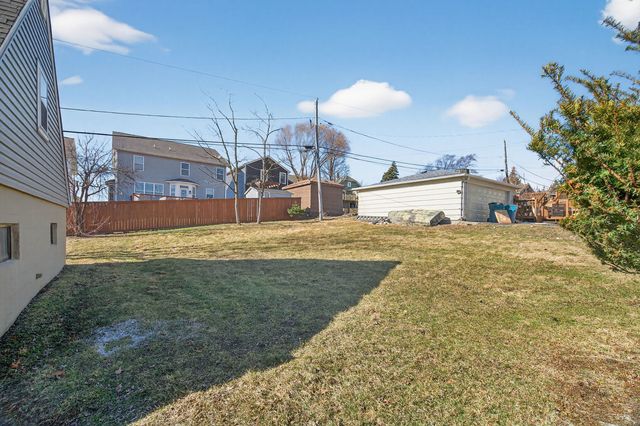 4836 Francisco Avenue, Downers Grove, IL 60515