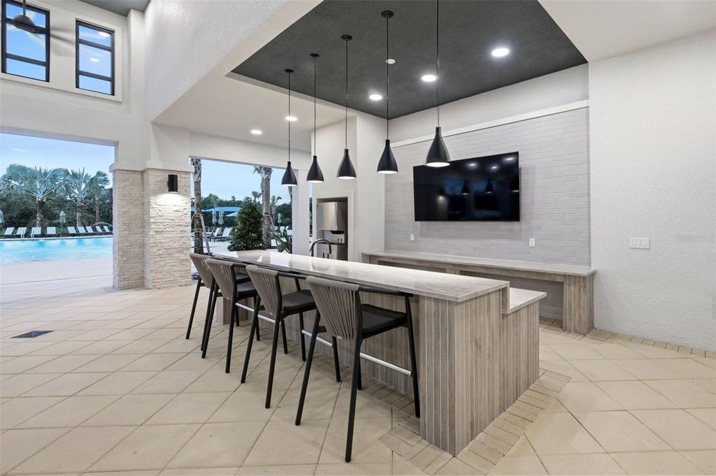 Image 33 of property listing at 9734 AUTUMN RIDGE AVENUE, Riverview, FL 33578