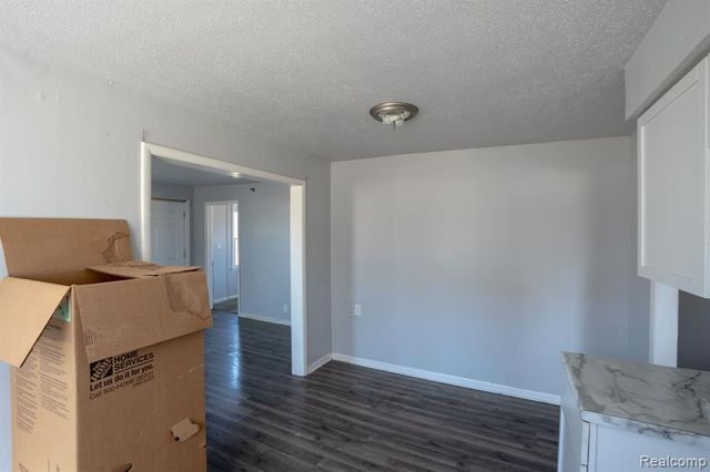 8508 N Saginaw Road, Mount Morris, MI 48458