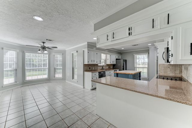 31031 Torrey Road, Waller, TX 77484