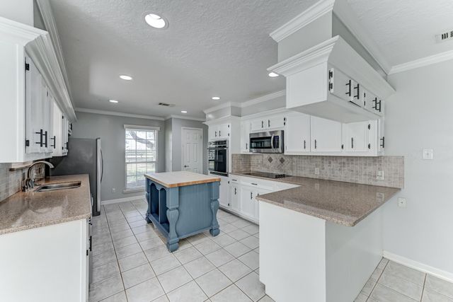 31031 Torrey Road, Waller, TX 77484