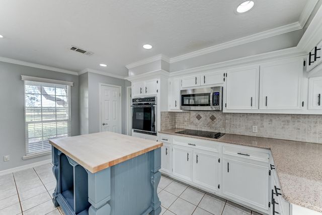 31031 Torrey Road, Waller, TX 77484