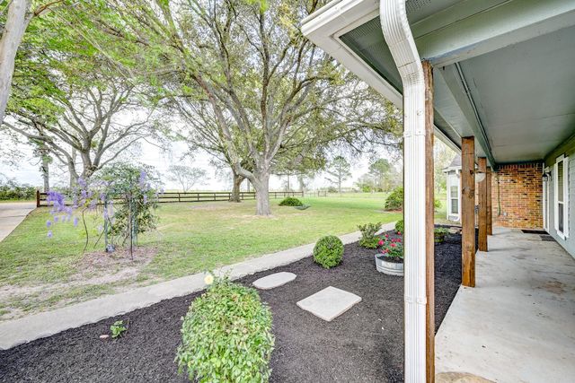 31031 Torrey Road, Waller, TX 77484