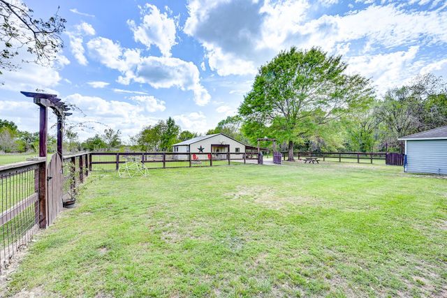 31031 Torrey Road, Waller, TX 77484