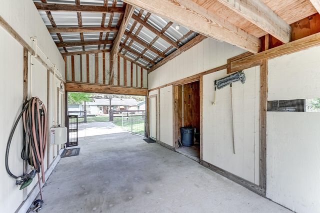 31031 Torrey Road, Waller, TX 77484