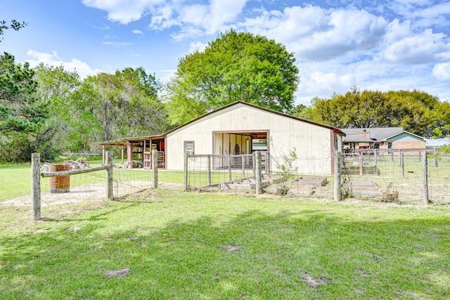 31031 Torrey Road, Waller, TX 77484