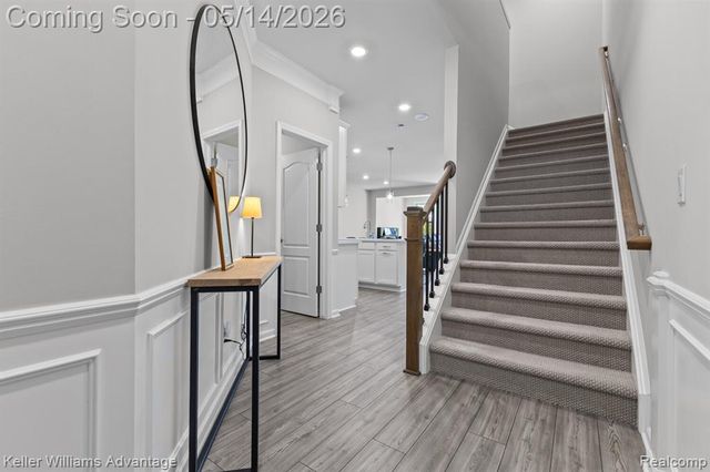 836 Addison Circle, Walled Lake, MI 48390