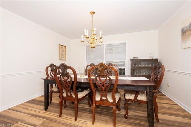 4320 Woodbourne Drive, Clemmons, NC 27012