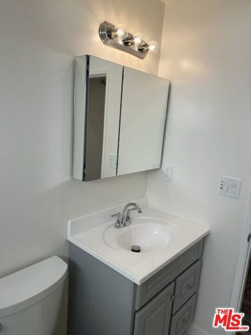 1007 N Laurel Avenue 7, West Hollywood, CA 90046