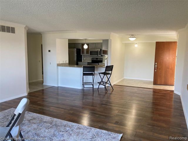 3436 Adams Shore Drive, Waterford, MI 48329