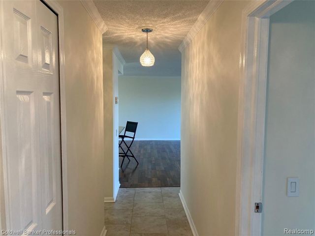 3436 Adams Shore Drive, Waterford, MI 48329