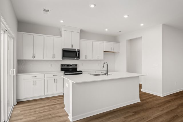 2127 Cheltenham Place, Columbia, TN 38401