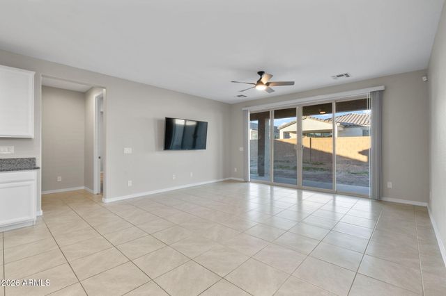 1642 W HOPI Drive, Coolidge, AZ 85128