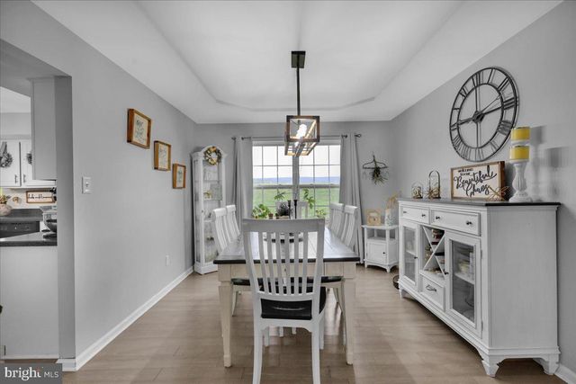 221 OVAL DR, Hamburg, PA 19526