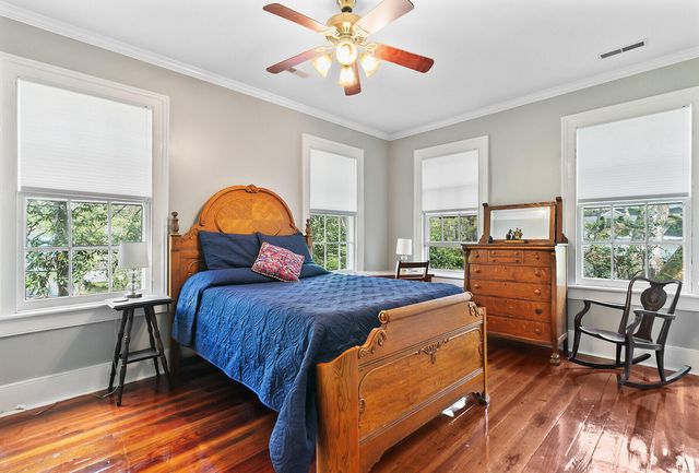 516 Central Avenue, Summerville, SC 29483