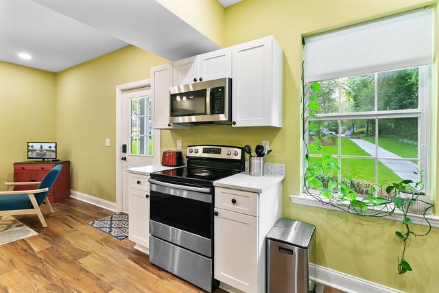 516 Central Avenue, Summerville, SC 29483