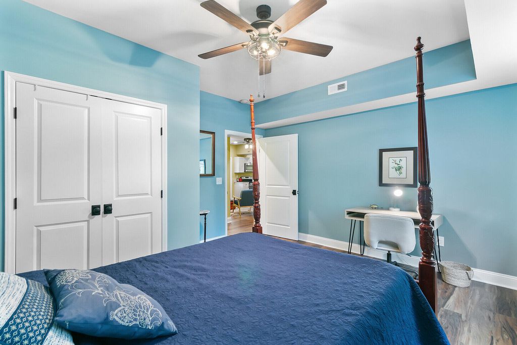 Image 61 of property listing at 516 Central Avenue, Summerville, SC 29483