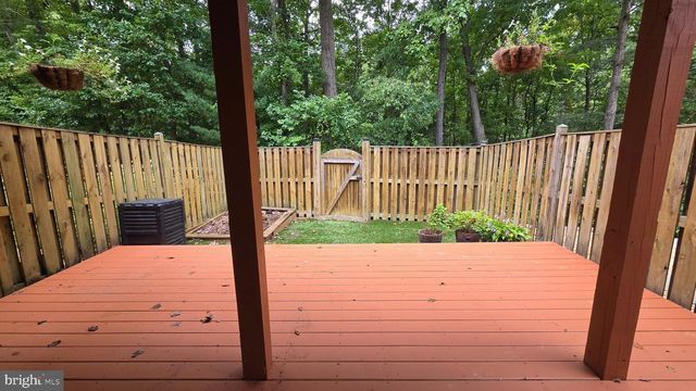 6638 GREENLEIGH LN, Alexandria, VA 22315