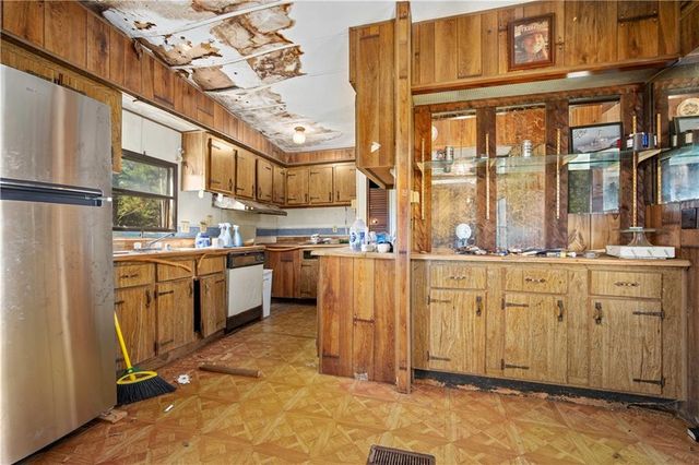 11080 Lakeview Lane Extension, Grand Bay, AL 36541