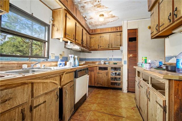 11080 Lakeview Lane Extension, Grand Bay, AL 36541