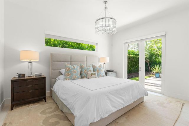 2517 NE 13TH Street, Fort Lauderdale, FL 33304
