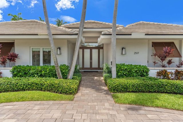 2517 NE 13TH Street, Fort Lauderdale, FL 33304