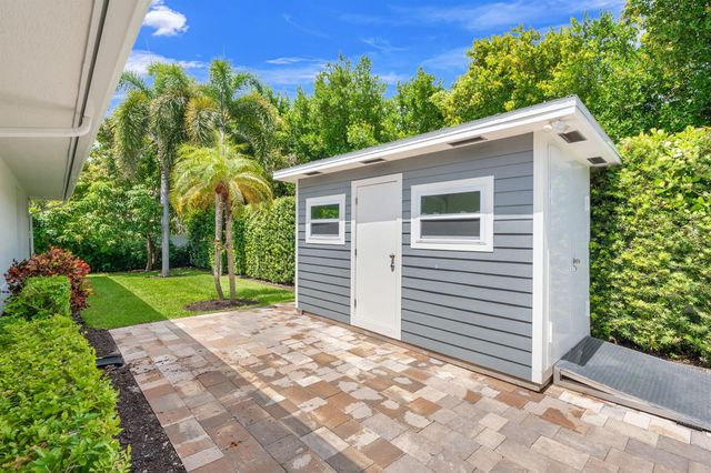 2517 NE 13TH Street, Fort Lauderdale, FL 33304