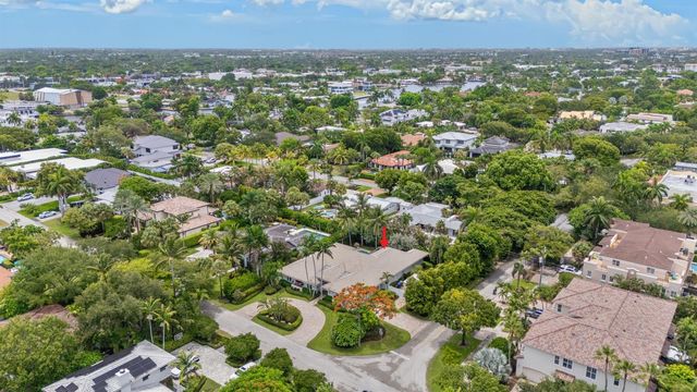2517 NE 13TH Street, Fort Lauderdale, FL 33304