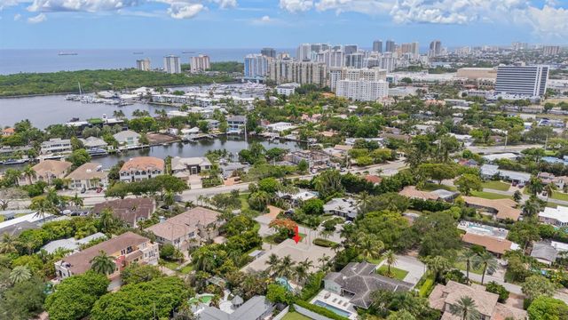 2517 NE 13TH Street, Fort Lauderdale, FL 33304
