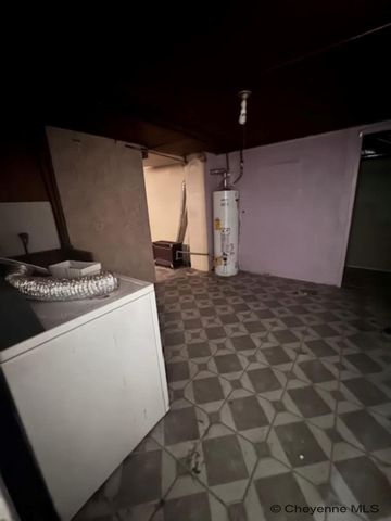 712 S PINE ST, Laramie, WY 82070