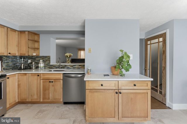 6255 HAMMETT ST, Beltsville, MD 20705