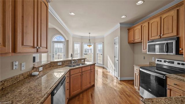 8082 Chilcutt Drive, Browns Summit, NC 27214