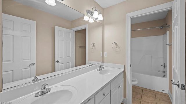 8082 Chilcutt Drive, Browns Summit, NC 27214