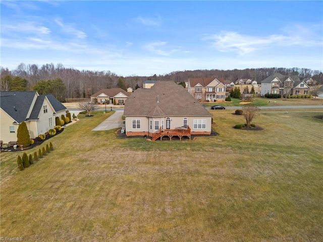 8082 Chilcutt Drive, Browns Summit, NC 27214