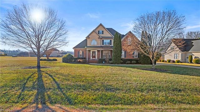 8082 Chilcutt Drive, Browns Summit, NC 27214